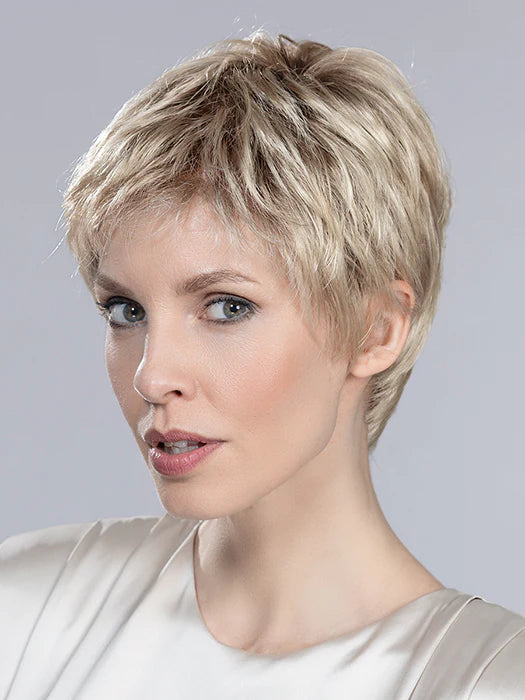 RISK COMFORT [Full Wig | Monofilament Top | Extended Lace Front | Wefted | Synthetic]